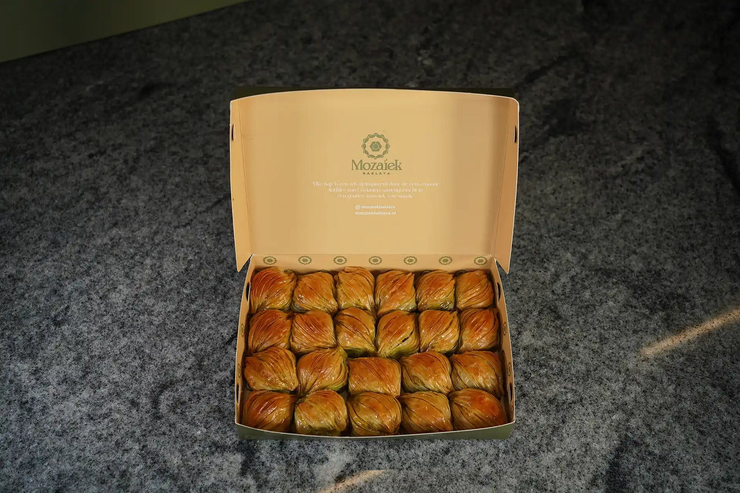 Midye baklava
